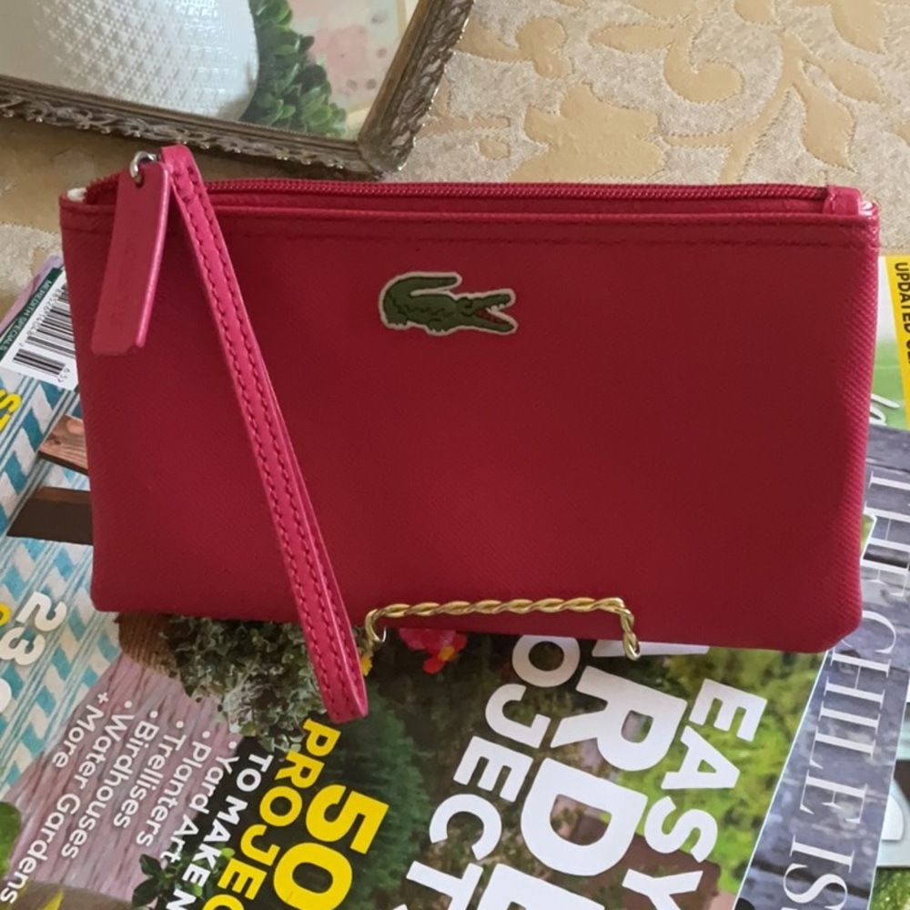 Lacoste Women's NF0390PO Wristlet Handbag EUC - Picture 5 of 12
